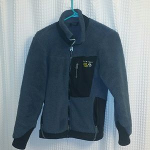 Mountain hardware jacket