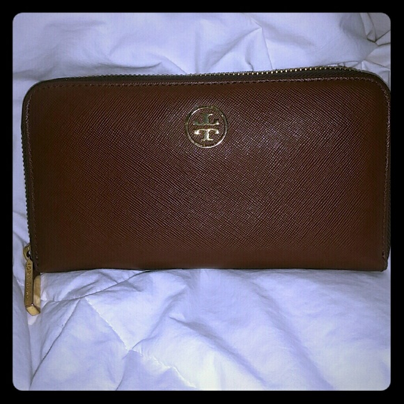 Authentic Tory Burch Wallet