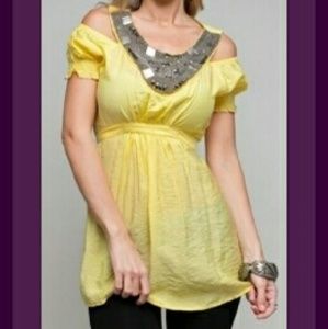 Metallic Neckline Tunic Top