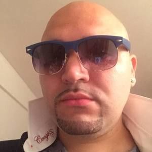 Meet your Posher, Raymond