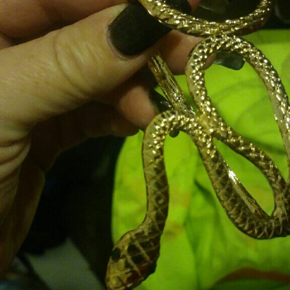 Palm braclet