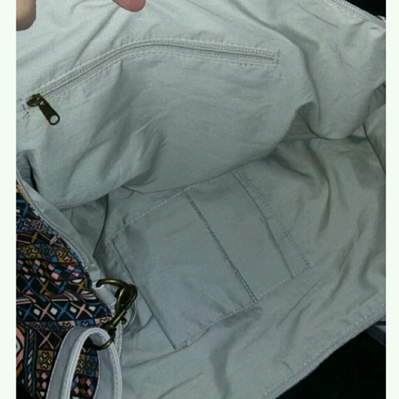 💌DONATED💌 Canvas Tote - Picture 2 of 4