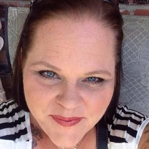 Meet your Posher, Deanna