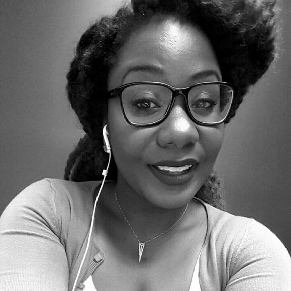 Meet your Posher, Tareka - Picture 1 of 1