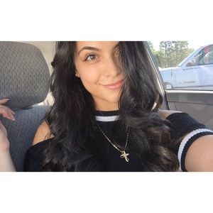 Meet your Posher, Mira