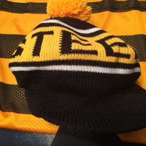 Steelers winter hat w brim