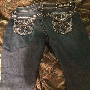 Bui yah kah brand jeans