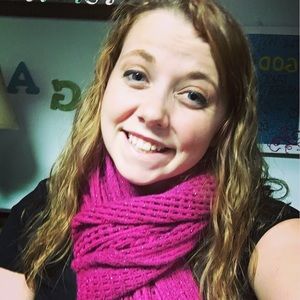 Meet your Posher, Abigail