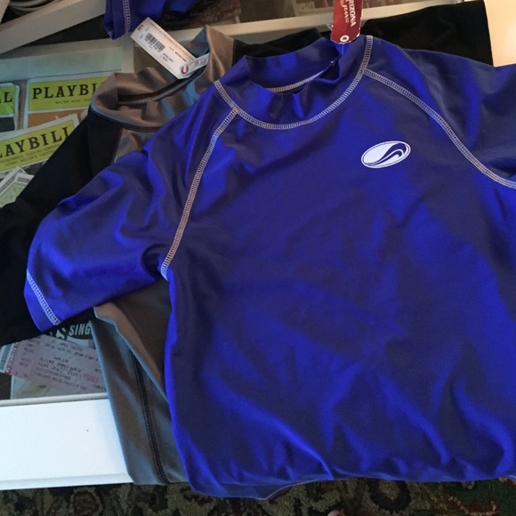 Blue and grey size L