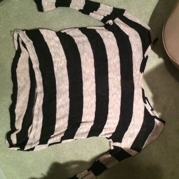 Long sleeve striped top