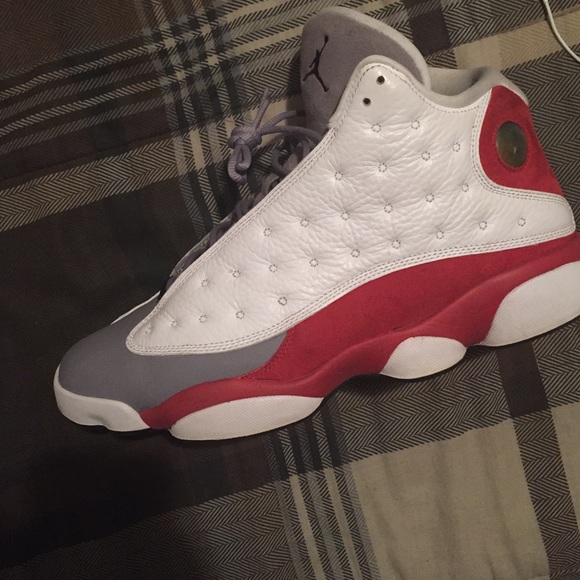 Jordan 13's size 11