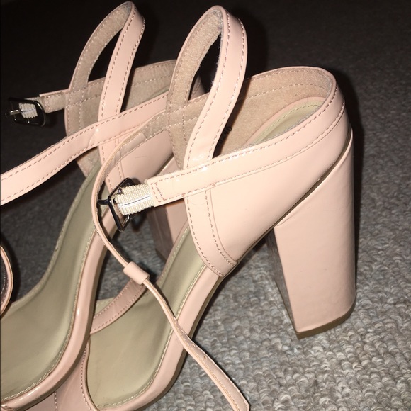 🚫SOLD🚫 - Picture 2 of 4