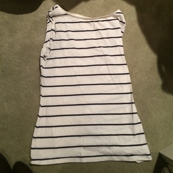Sleeveless striped top