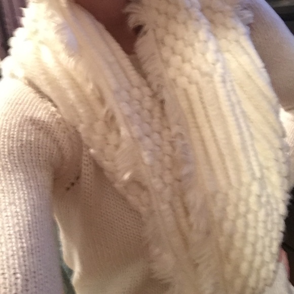 ❄️LOFT Infinity scarf❄️