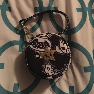 Ju Ju Be Pacifier Pod- The Kings Court