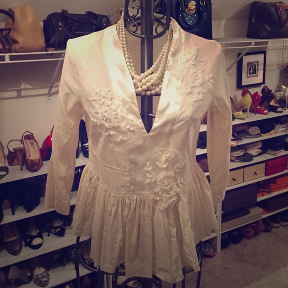Hazel peplum blouse with beadwork appliqués - Picture 1 of 3