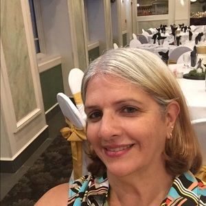 Meet your Posher, Maria