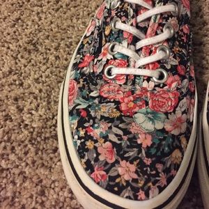 Floral Vans