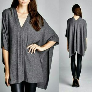 "KELLY" scoop V-neck tunic top in charcoal