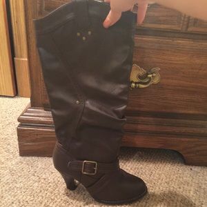 Brown heeled boots