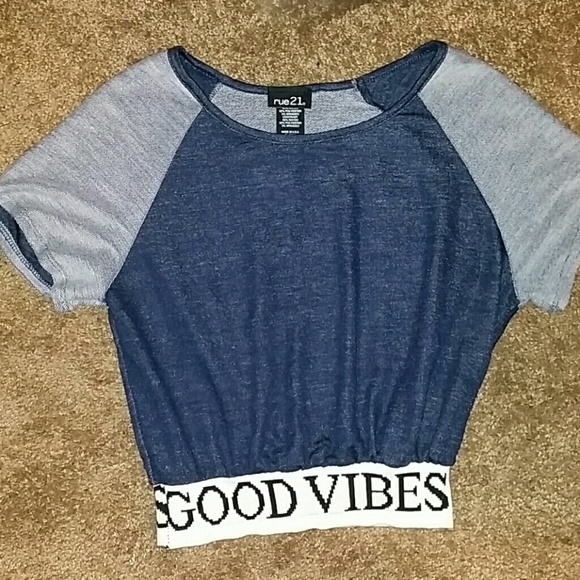Good vibes crop top