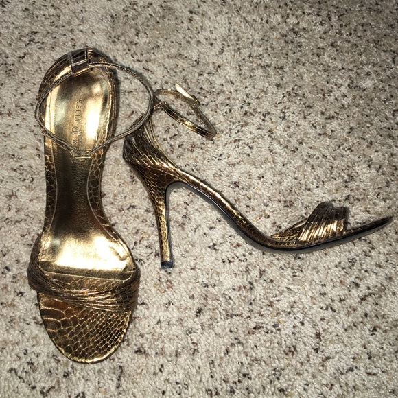Kelly and Katie bronze heels