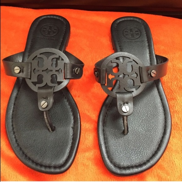 Tory butch sandals