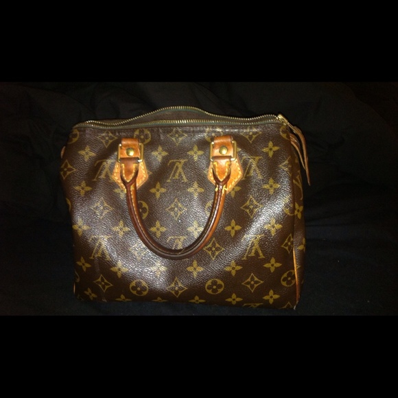 Authentice Louis Vuitton speedy 25(or best offer)