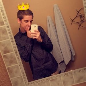 Meet your Posher, Dylan