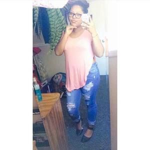 Meet your Posher, Viviana
