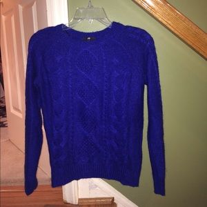 H&M blue sweater