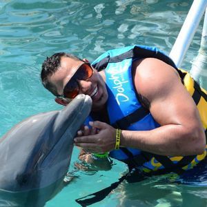 Meet your Posher, Hussain