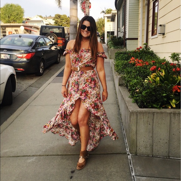 Hi Hey Hello! 🍾 Meet your Posher - Picture 8 of 8