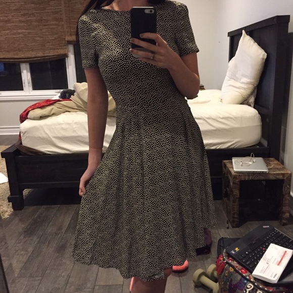 🚫SOLD🚫 H&M Black & White Polka Dot Flare Dress - Picture 3 of 4