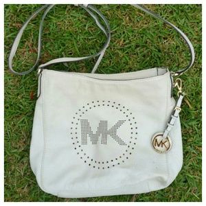 Authentic Michael Kors Swing Pack Beige Leather