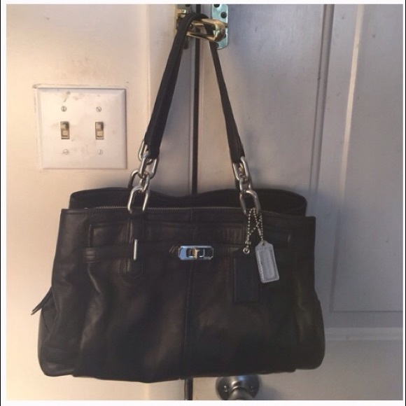 Black Coach Purse - Picture 2 of 4