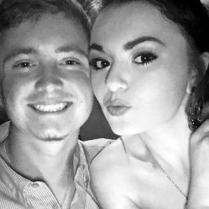 Meet your Posher, Corey