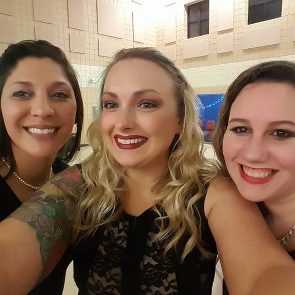 Meet your Posher, Noelle