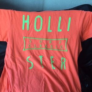 Hollister tee shirt large men