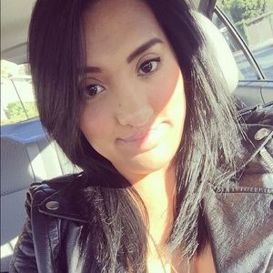 Meet your Posher, Eliana