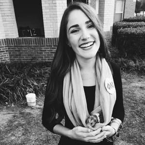 Meet your Posher, Maddie