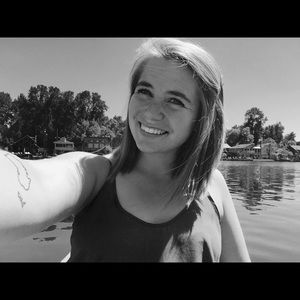 Meet your Posher, Samantha