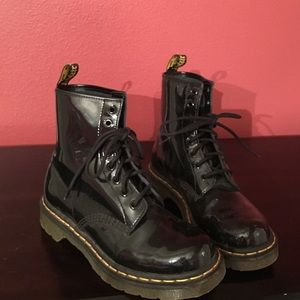 Rare black Dr.Martens women's 7 1/2