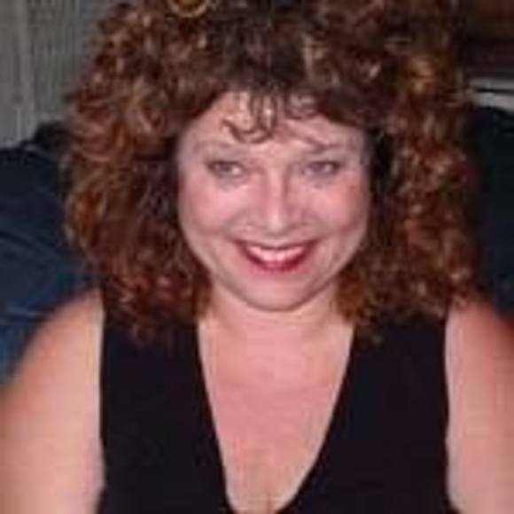 Meet your Posher, Tina - Picture 1 of 1