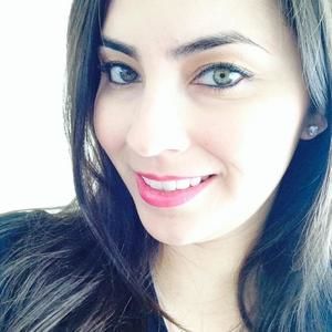 Meet your Posher, Lorena