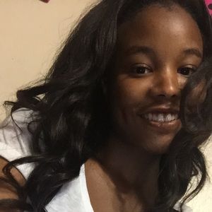 Meet your Posher, Brandi