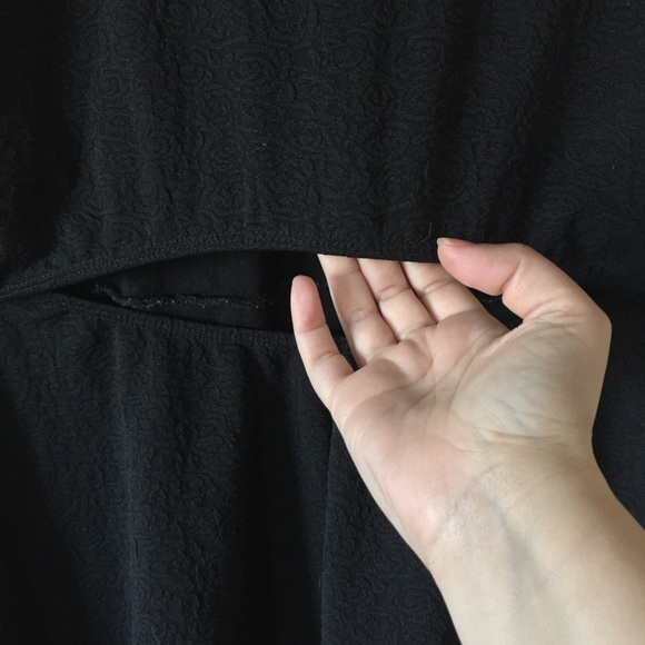 Black fit and flare dress - Picture 4 of 4