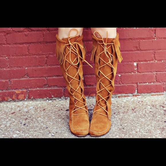 Minnetonka Brown Boots