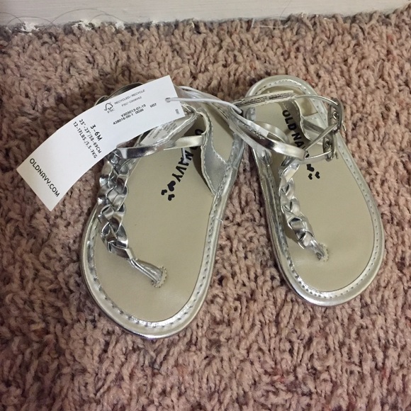 Baby shoes - Picture 2 of 3