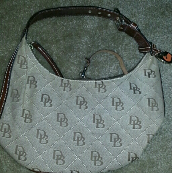 Dooney and Bourke bucket bag